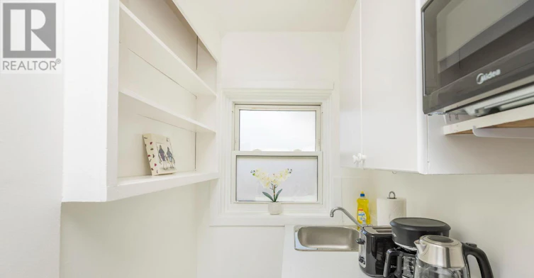1-462 Bronson Avenue, Ottawa, ON, K1R 6J6 - 13