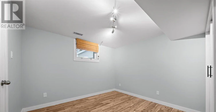 925 Elsett Drive, Ottawa, ON, K1G 2S7 - 14