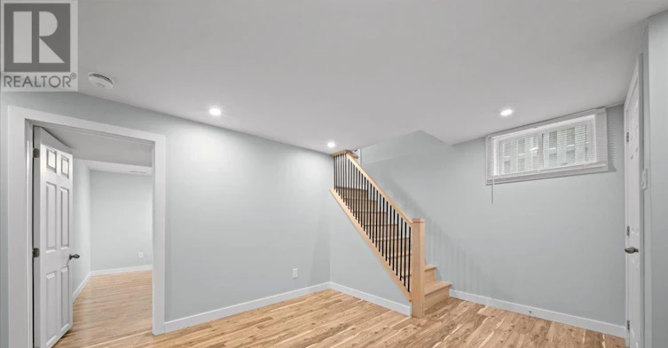 925 Elsett Drive, Ottawa, ON, K1G 2S7 - 4