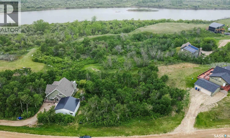 Gee Acreage
