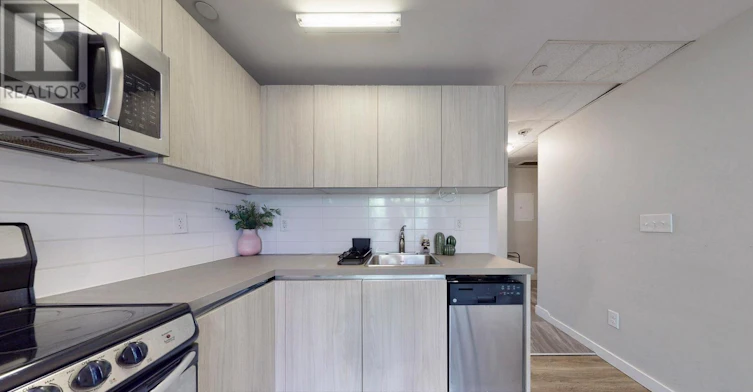 106-335 College Street, Toronto, ON, M5T 1S2 - 5