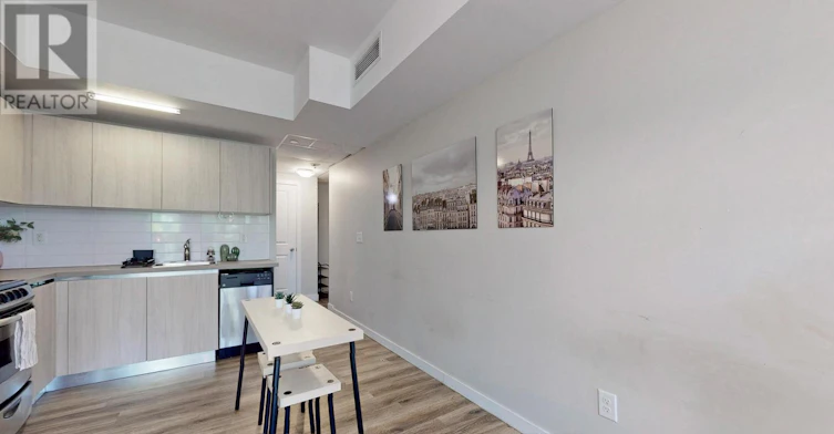 106-335 College Street, Toronto, ON, M5T 1S2 - 4