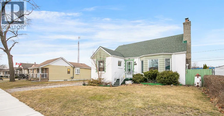 LOWER-2653 Alexis Street, Windsor, ON, N8W 3Z7 - 2