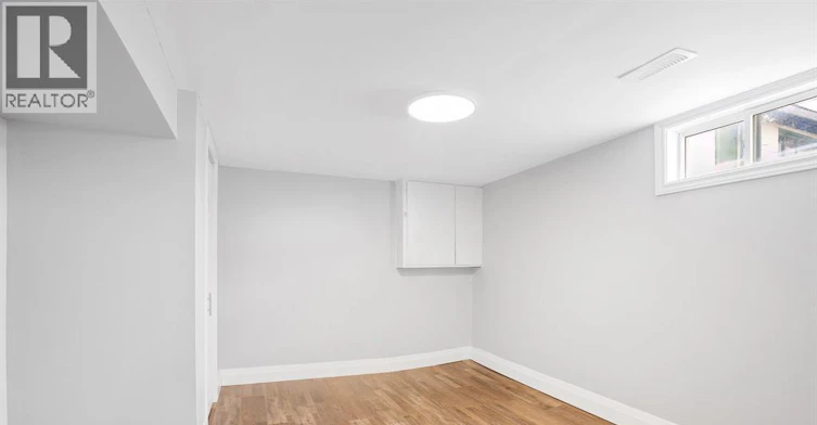 UPPER-2653 Alexis Street, Windsor, ON, N8W 3Z7 - 24