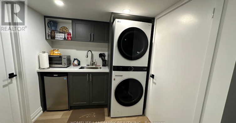5 Henry Bauer Avenue, Markham, ON, L6C 0W8 - 17