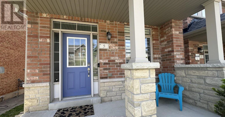 5 Henry Bauer Avenue, Markham, ON, L6C 0W8 - 2