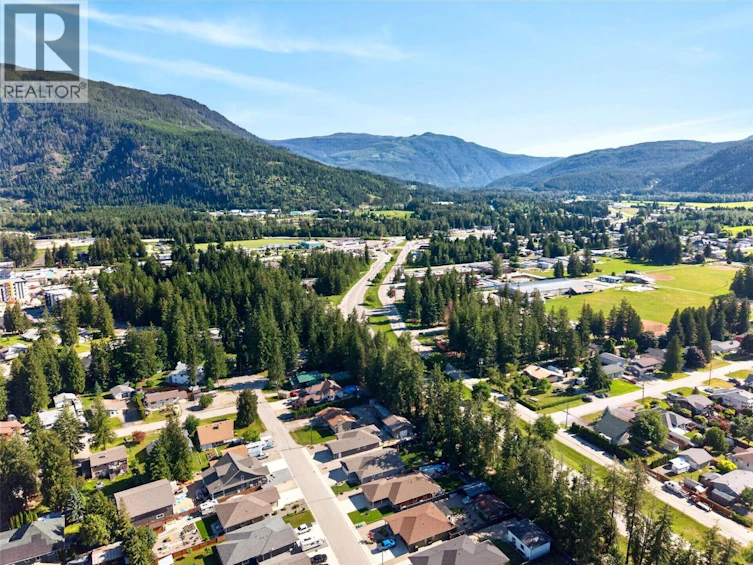 1015 N Hemlock Crescent, Sicamous, BC, V0E 2V1 - 63