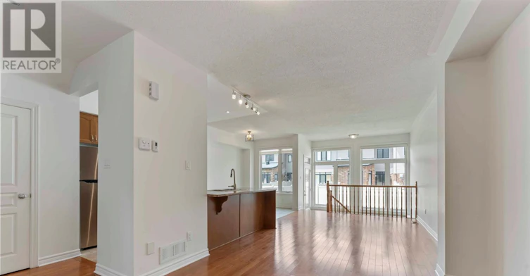 424 Cooks Mill Crescent, Ottawa, ON, K1V 2M9 - 5