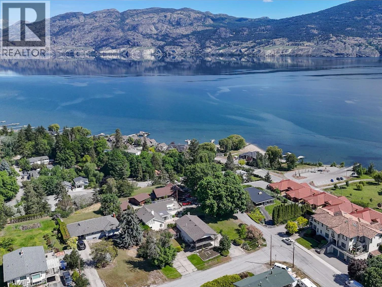 14812 Downton Avenue, Summerland, BC, V0H 1Z1 - 55