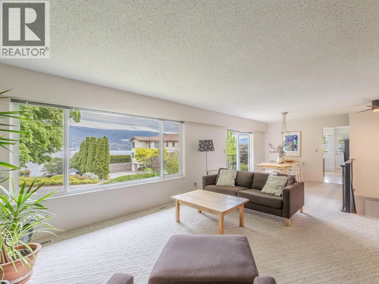14812 Downton Avenue, Summerland, BC, V0H 1Z1 - 29