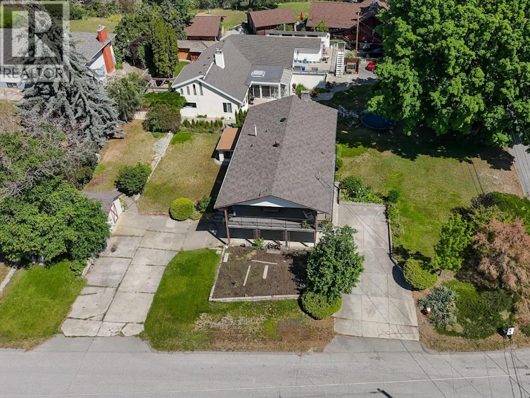 14812 Downton Avenue, Summerland, BC, V0H 1Z1 - 53