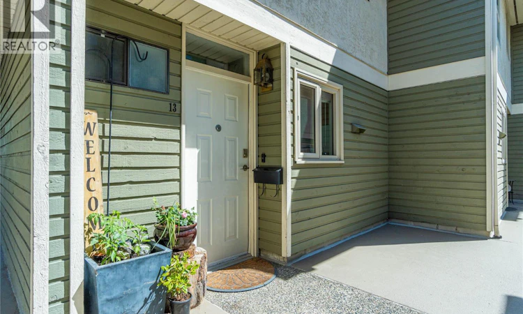 13-145 Nicola Street