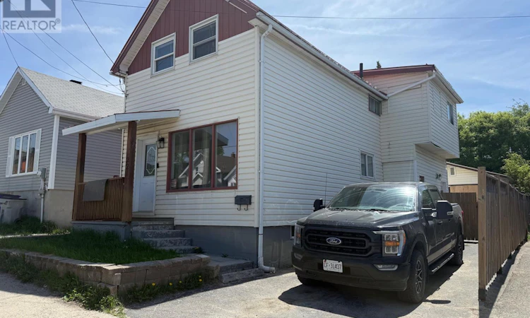 221 Commercial Avenue