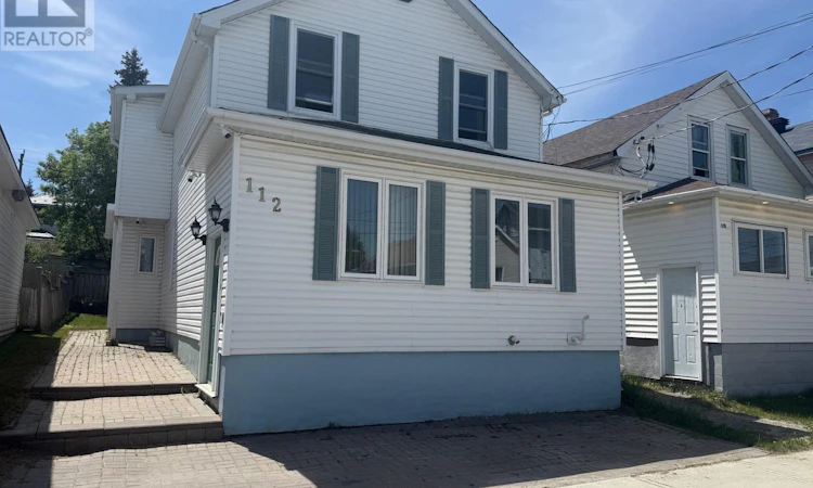 112 Dwyer Avenue
