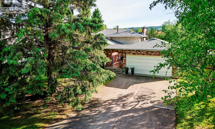 223 King Drive