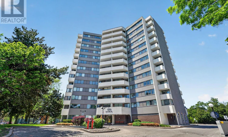304-150 Neptune Drive