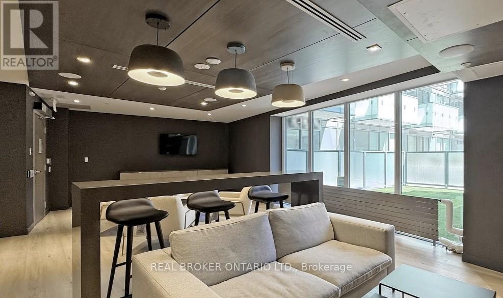 N625-7 Golden Lion Heights, Toronto, ON, M2M 4E7 - 25