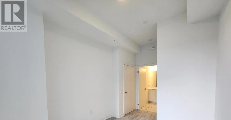 N625-7 Golden Lion Heights, Toronto, ON, M2M 4E7 - 8