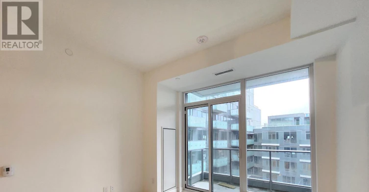 N625-7 Golden Lion Heights, Toronto, ON, M2M 4E7 - 5