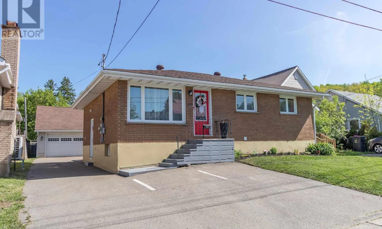 151 Wilcox Avenue