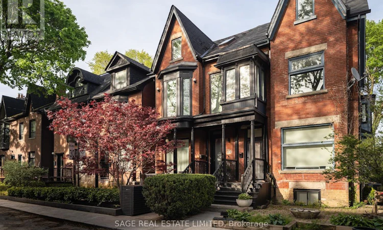 35 Grant Street