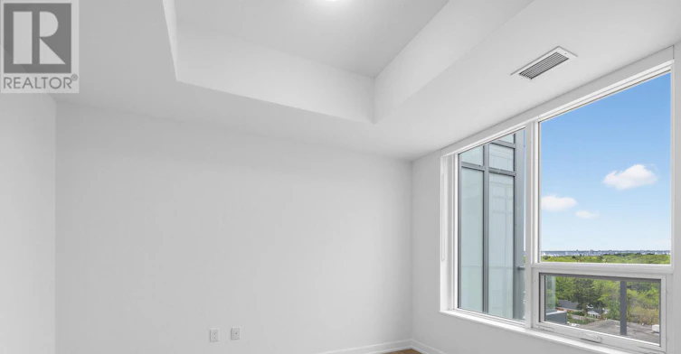 PH01-500 Plains Road E, Burlington, ON, L7T 0C8 - 10