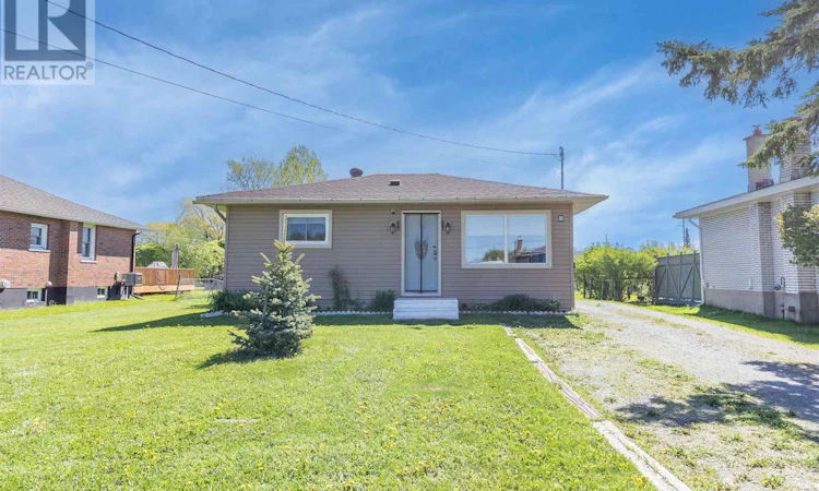 8 Dawson Avenue