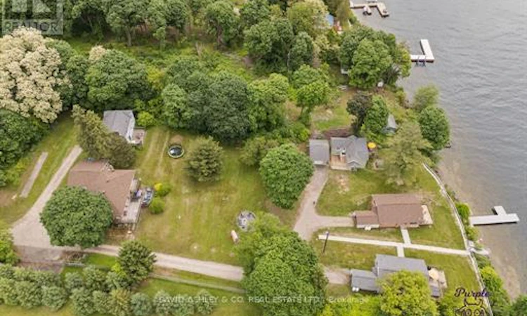 1,2,3,4,5 - 809-811 Hilmor Terrace S