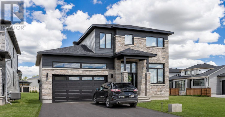 B-447 Annette Drive, Russell, ON, K0A 1W0 - 2