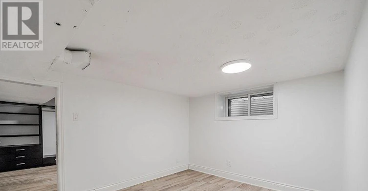 LOWER-538 Roxton Road, Toronto, ON, M6G 3R4 - 8