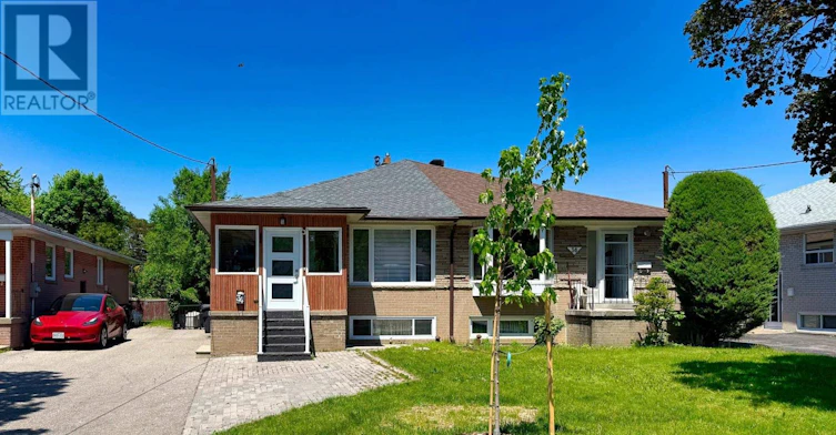 BSMT-34 Tulane Crescent, Toronto, ON, M3A 2C1