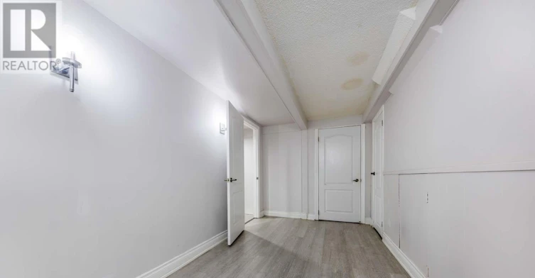 BSMT-34 Tulane Crescent, Toronto, ON, M3A 2C1 - 10