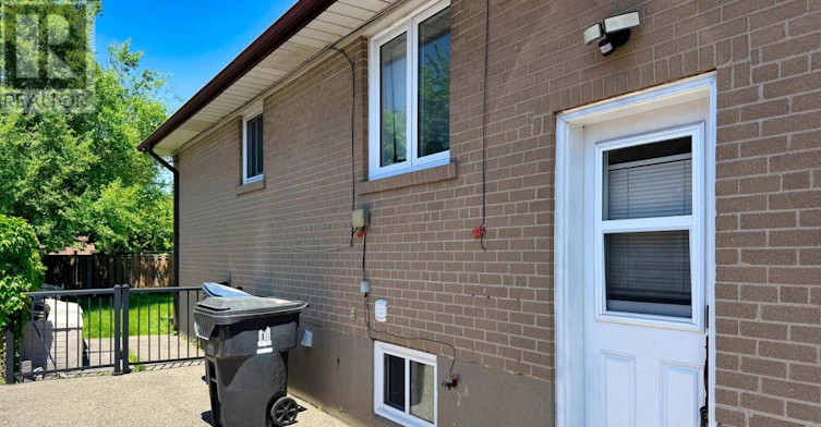 BSMT-34 Tulane Crescent, Toronto, ON, M3A 2C1 - 4