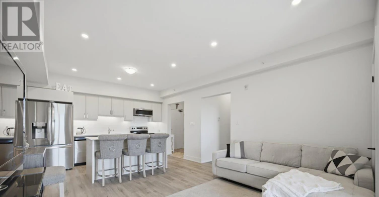 605-10 Culinary Lane, Barrie, ON, L9J 0K2 - 13