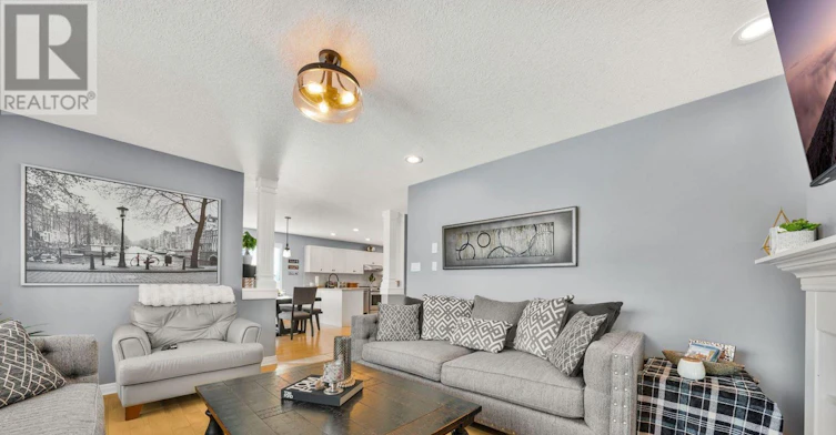 22 Devonleigh Drive, Amaranth, ON, L9V 3J3 - 3