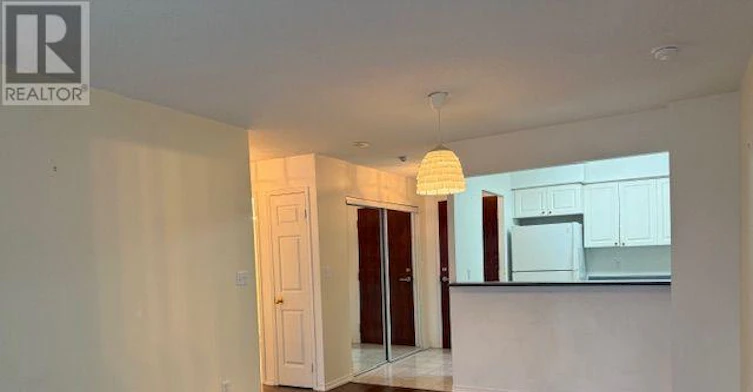 401-39 Pemberton Avenue, Toronto, ON, M2M 4L6 - 3