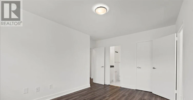 419-10 Garfella Drive, Toronto, ON, M9V 2E9 - 14