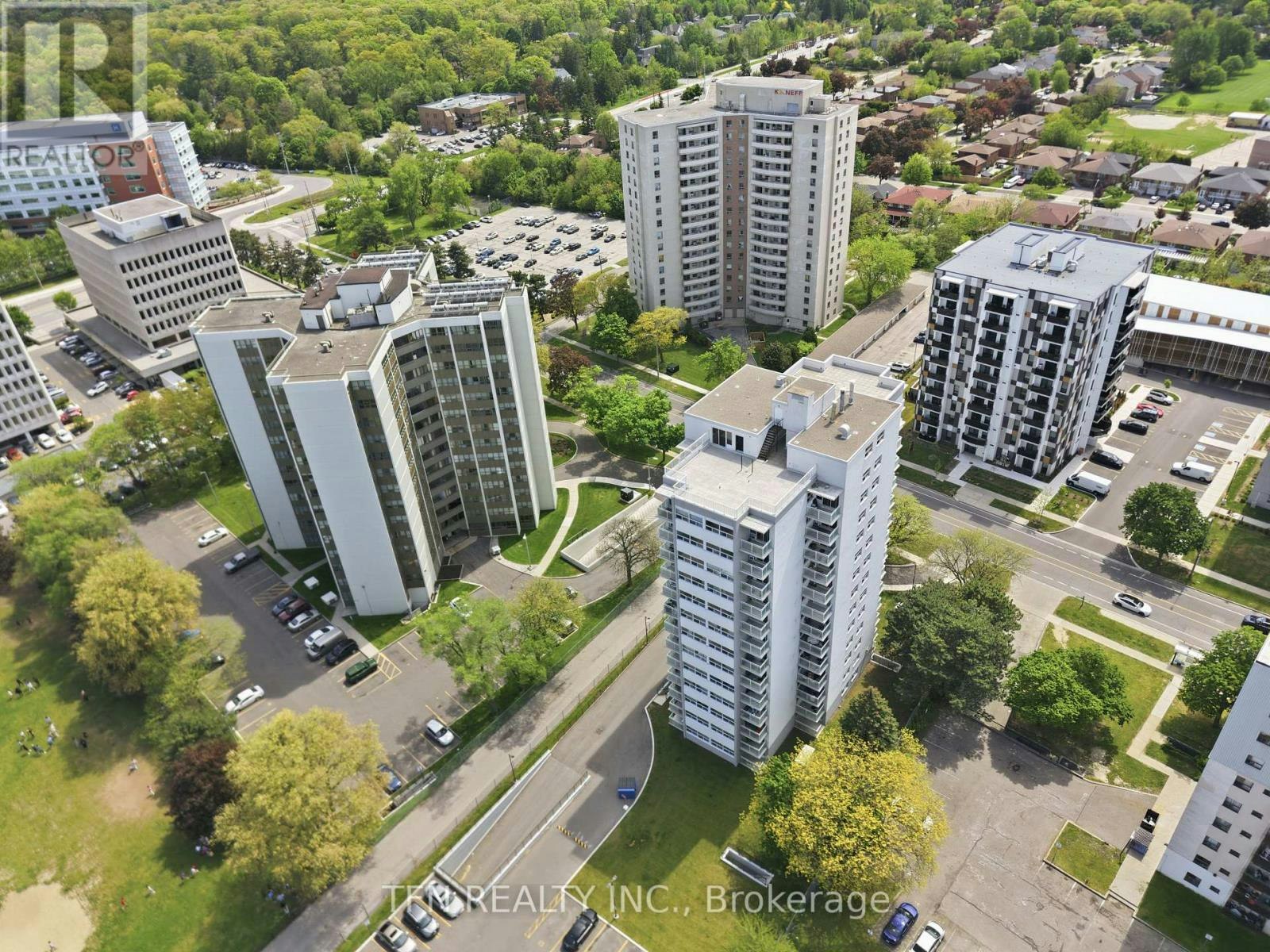 1204-2345 Confederation Parkway, Mississauga, ON, L5B 2H3