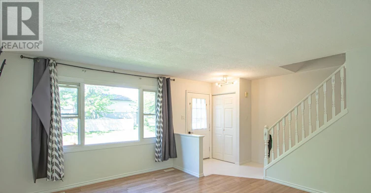 1100 Blanchard Road, London, ON, N6G 4A2 - 6