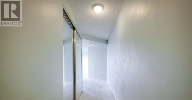 2504-5 Concorde Place, Toronto, ON, M3C 3M8 - 20