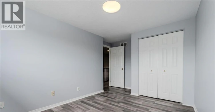 732 Angler Way, Waterloo, ON, N2K 4L6 - 21