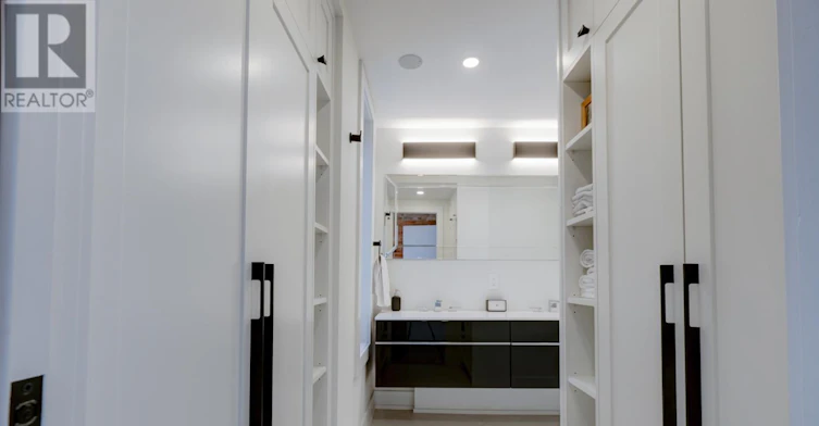 MAIN-274 Roxton Road, Toronto, ON, M6G 3P9 - 22