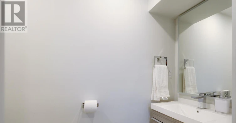 MAIN-274 Roxton Road, Toronto, ON, M6G 3P9 - 41