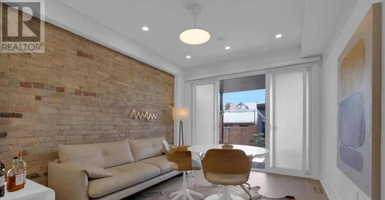 MAIN-274 Roxton Road, Toronto, ON, M6G 3P9 - 16