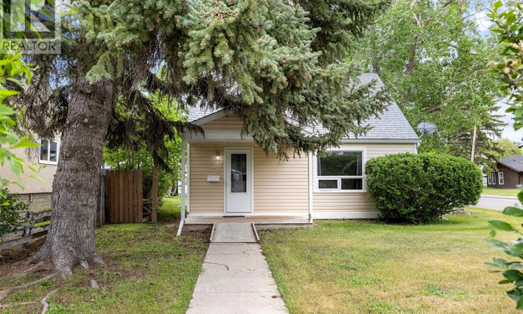 33 Merritt Crescent