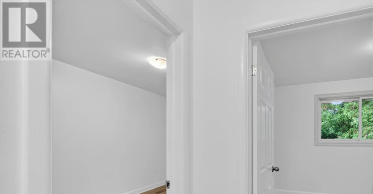 A-1889 Russell Road, Ottawa, ON, K1G 0N1 - 12