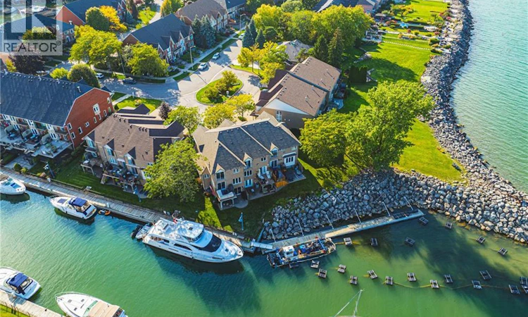 6-85 Edgewater Drive
