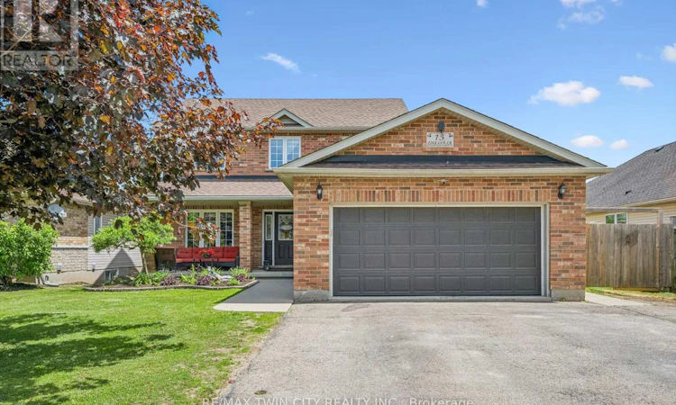 15 Zinkann Crescent