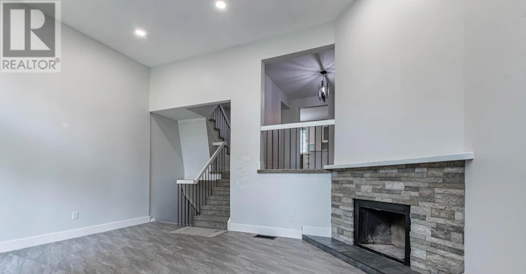 35-1855 Maple Ridge Drive, Mississauga, ON, L4W 2N7 - 9