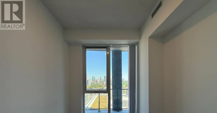 2315-180 Front Street E, Toronto, ON, M5A 0A9 - 4